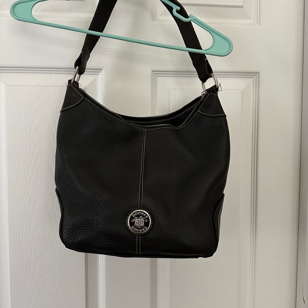 Vintage Dooney and Bourke Boho purse.
